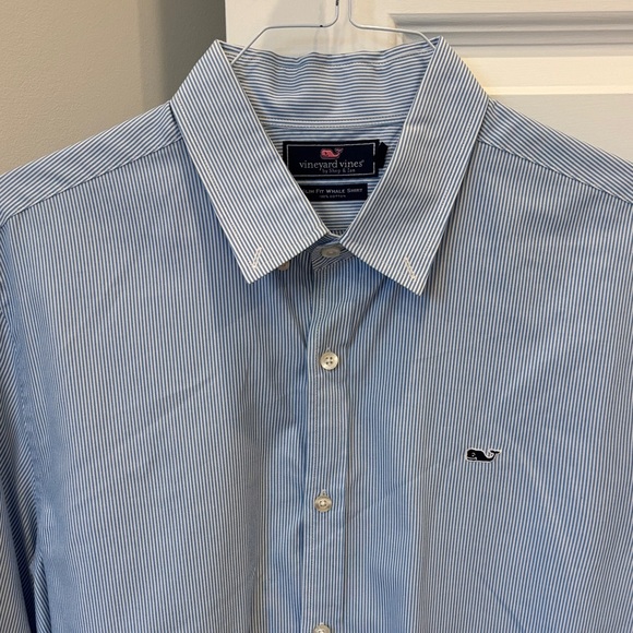 Vineyard Vines Light Blue Casual Button-Down Shirt - Picture 2 of 4